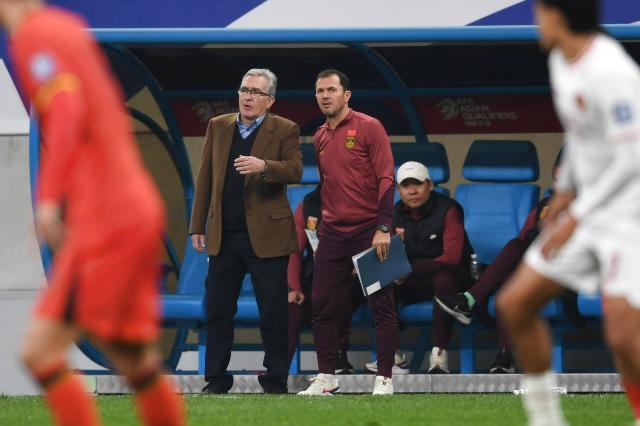 开云官网-马德兴：国脚用命拼出胜利 伊万临场指挥让人煎熬